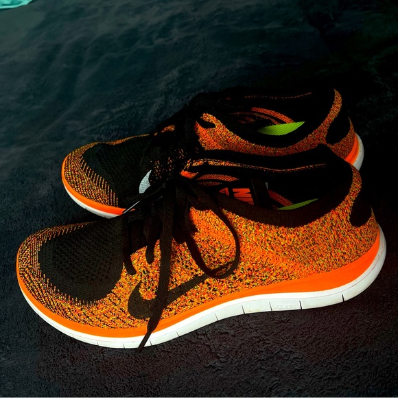 Nike Free 4.0 Flyknit Running Shoes - Picture 1 of 4